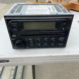 Nissan stereo